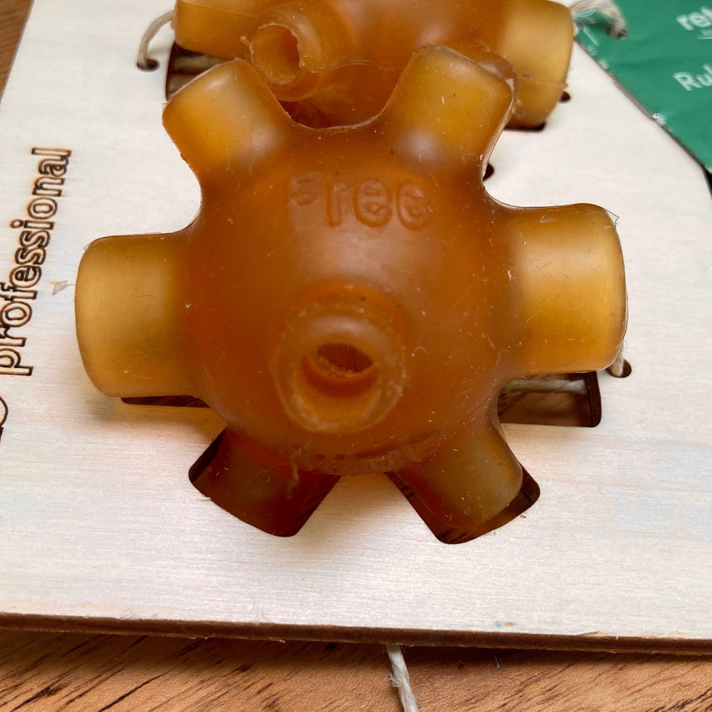 Jouet en résine - free jump medium