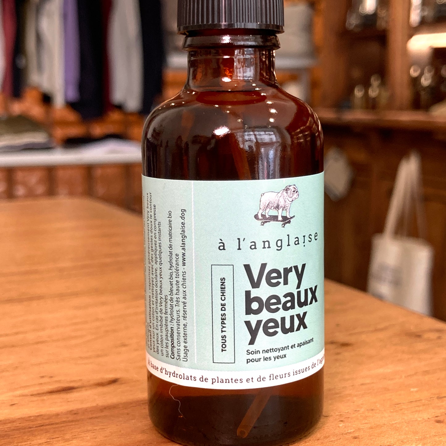 Very beaux yeux soin nettoyant et apaisant pour les yeux