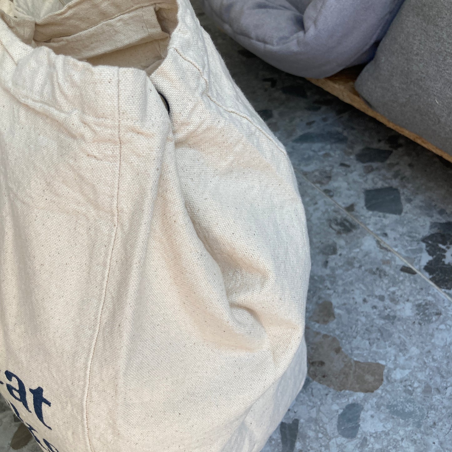 Le Murphy week-end, cabas écru - My cat thinks I'm awesome