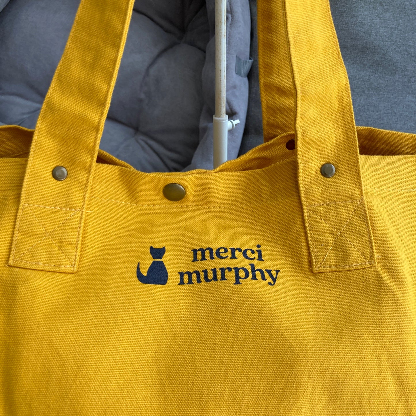 Le Murphy week-end, cabas jaune - My cat thinks I'm awesome